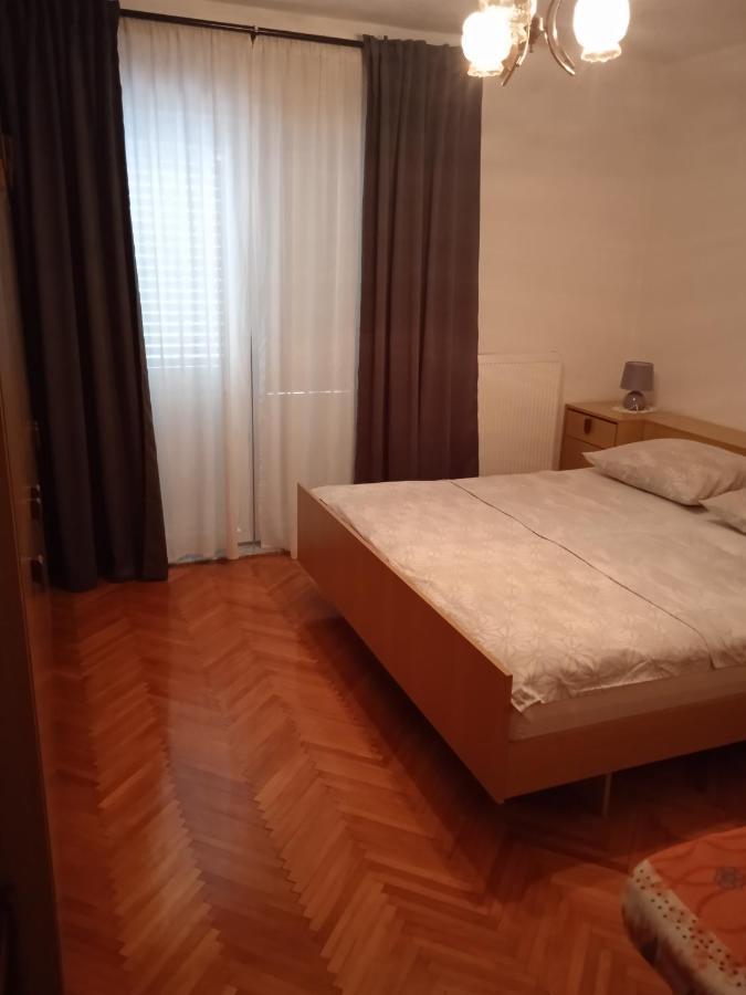 Appartement Apartman Toja à Senj  Extérieur photo