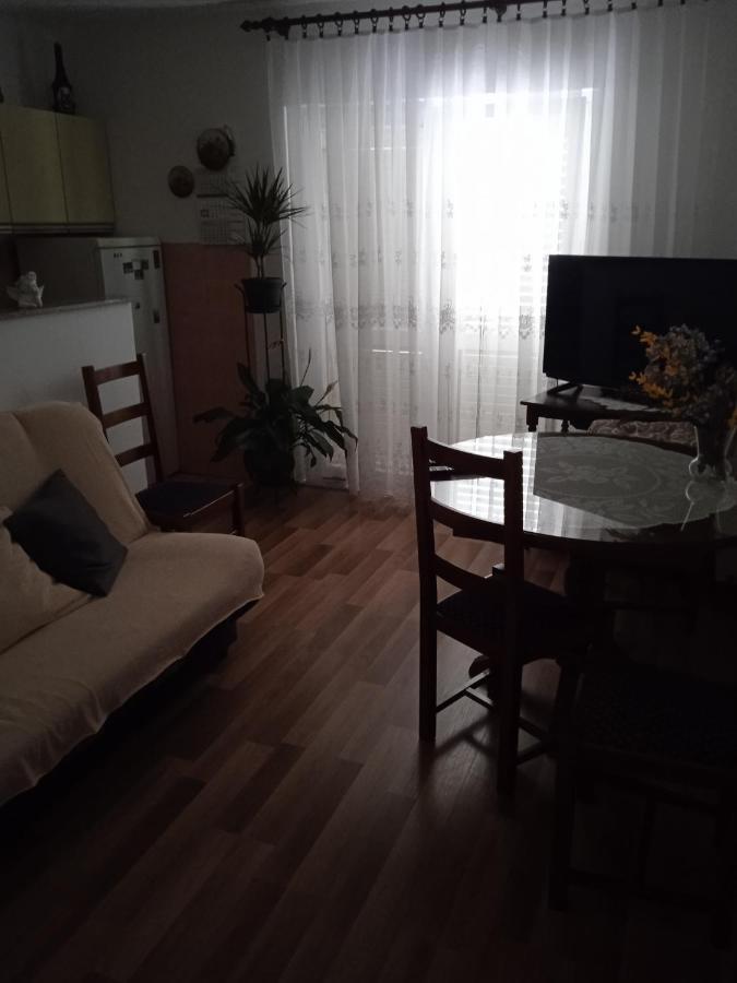 Appartement Apartman Toja à Senj  Extérieur photo