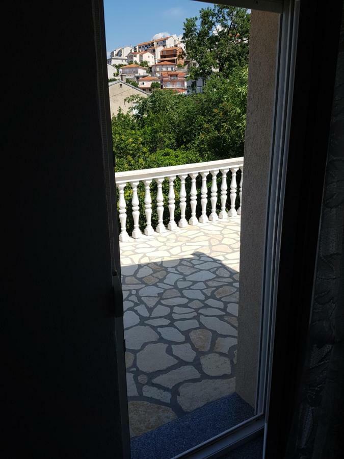 Appartement Apartman Toja à Senj  Extérieur photo
